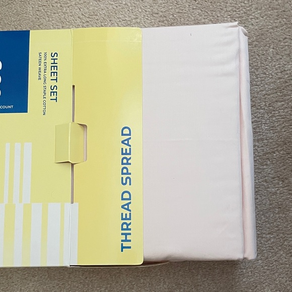 Twin XL Sheet Set in blush - Picture 4 of 6